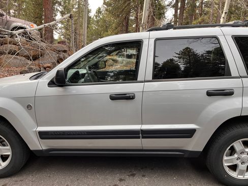 Used 2005 Jeep Grand Cherokee Laredo image 12