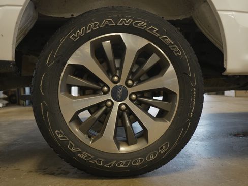 Used 2019 Ford F150 XL w/ Equipment Group 101A Mid image 16