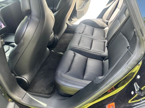 Used 2018 Tesla Model S 75D AWD/4WD image 14