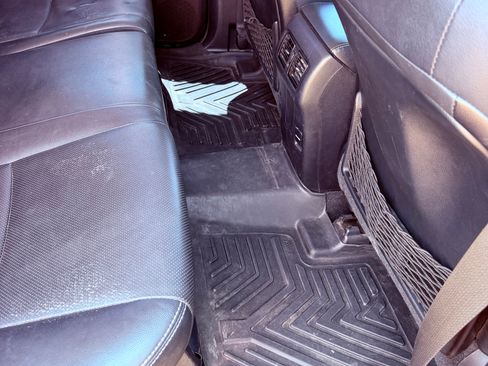 Used 2015 Toyota 4Runner Limited AWD/4WD image 18