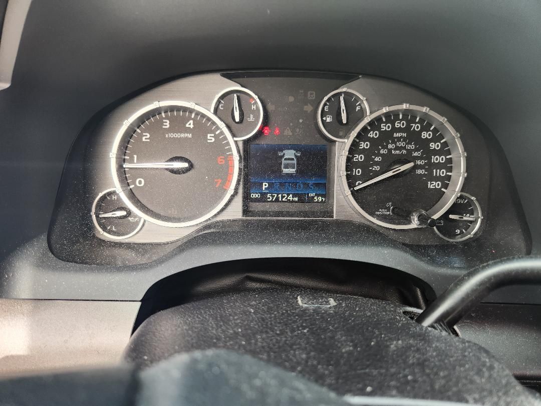 Used 2015 Toyota Tundra SR5 AWD/4WD image 6