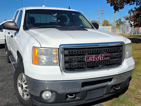 Used 2013 GMC Sierra 2500 SLE image 9