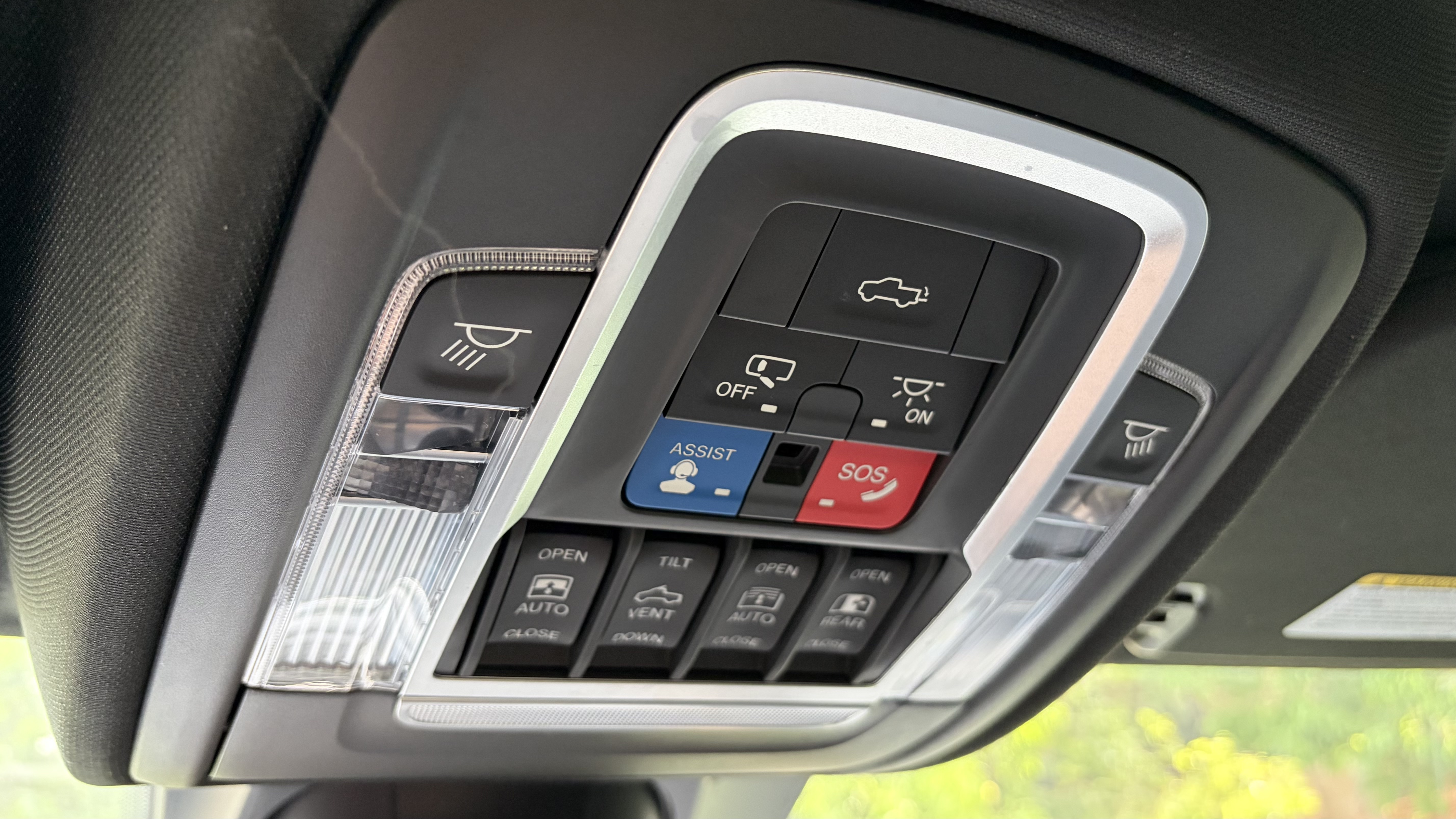 Used 2019 RAM 1500 Limited AWD/4WD image 24