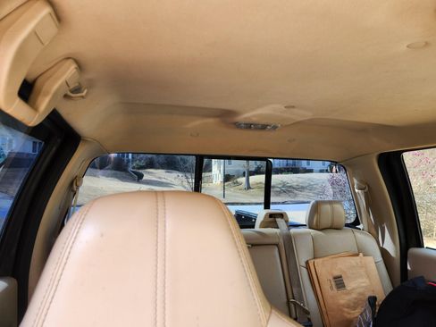 Used 2008 Ford F250 Lariat image 4