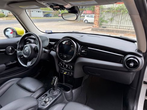 Used 2022 MINI Cooper SE image 14