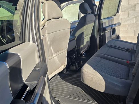 Used 2018 Ford F150 XLT w/ Equipment Group 302A Luxury image 9