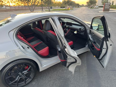 Used 2025 Lexus IS 500 500 F SPORT Performance Ultima image 21