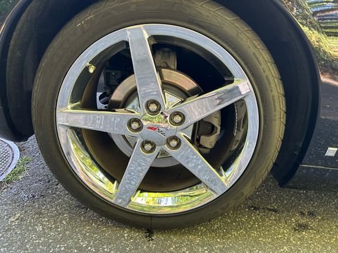 Used 2008 Chevrolet Corvette Coupe image 25