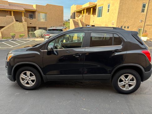 Used 2015 Chevrolet Trax LT w/ LT Plus Package image 1