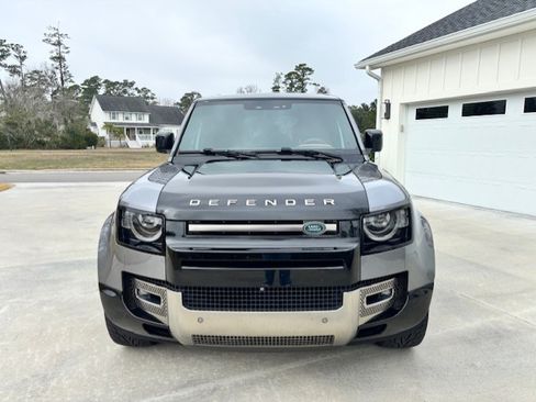 Used 2020 Land Rover Defender 110 X image 1