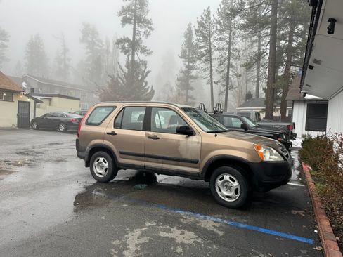 Used 2003 Honda CR-V LX image 11