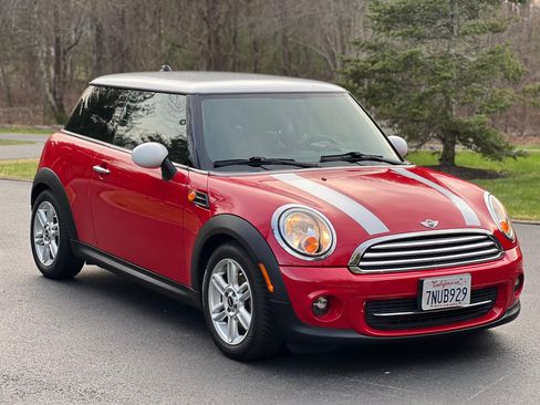 Used 2012 MINI Cooper Hardtop FWD image 1