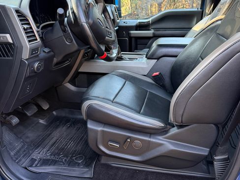 Used 2018 Ford F150 Raptor w/ Equipment Group 802A Luxury image 5