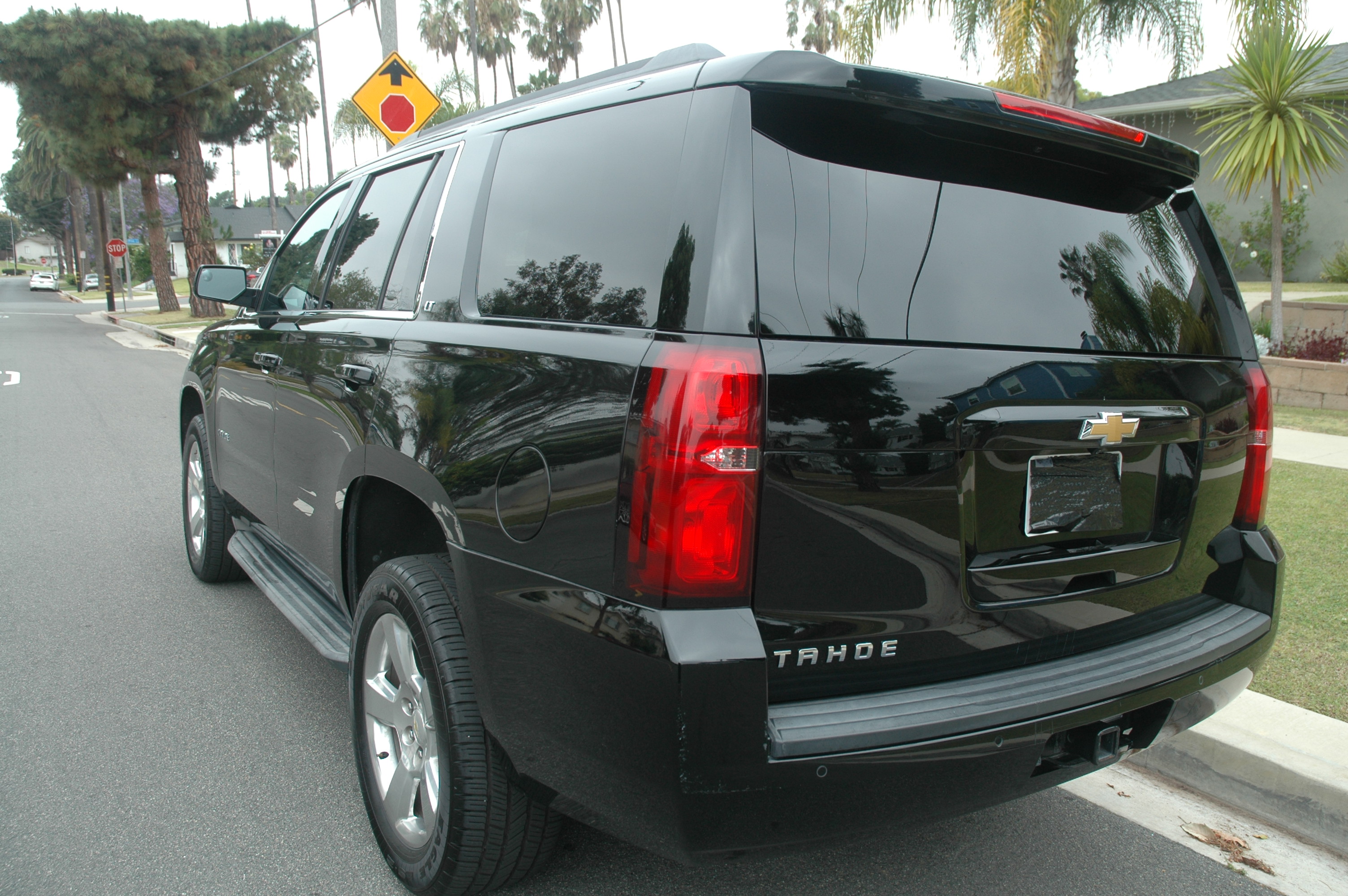 Used 2015 Chevrolet Tahoe LT RWD image 8