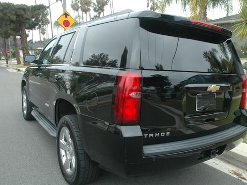 Used 2015 Chevrolet Tahoe LT RWD image 8