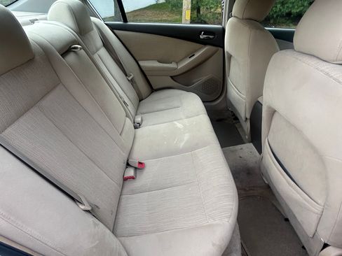 Used 2010 Nissan Altima 2.5 S image 14