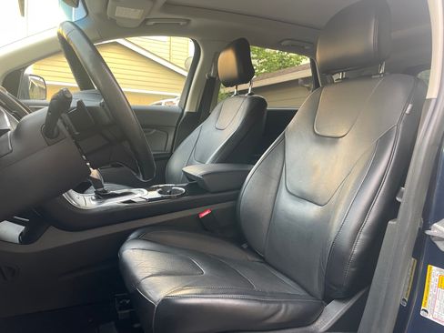 Used 2017 Ford Edge Titanium w/ Equipment Group 302A image 16