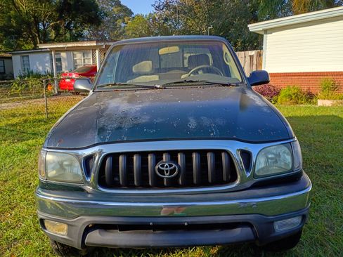 Used 2002 Toyota Tacoma PreRunner image 14