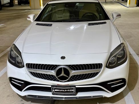 Used 2018 Mercedes-Benz SLC 300 image 16