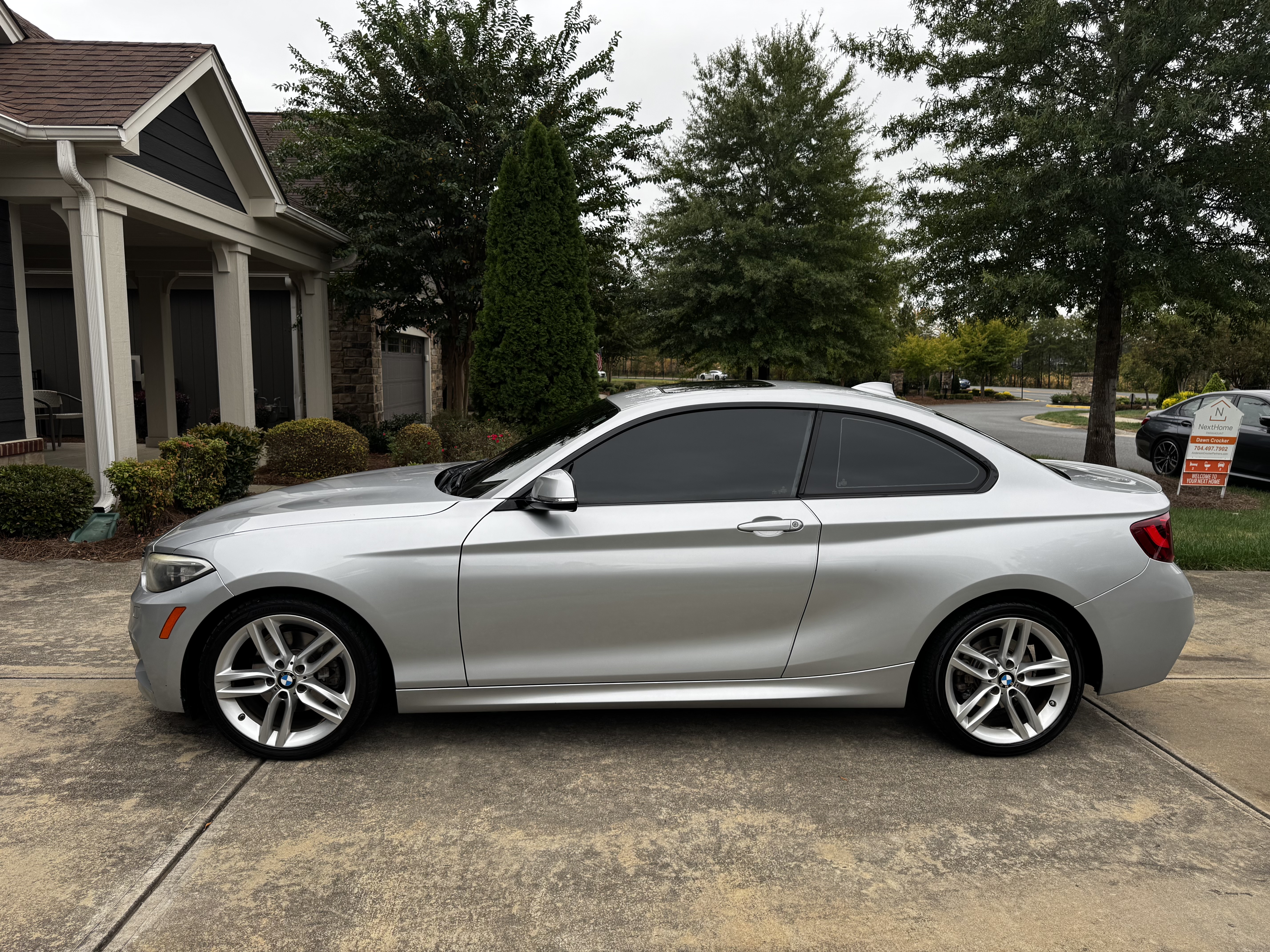 Used 2016 BMW 228i xDrive Coupe AWD/4WD image 4