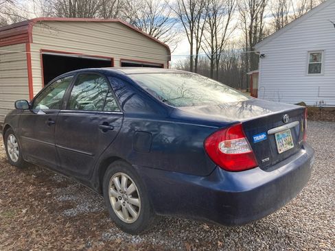 Used 2004 Toyota Camry XLE image 7