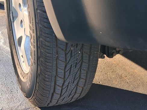 Used 2005 Honda Element EX image 13