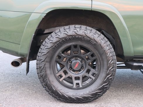 Used 2020 Toyota 4Runner TRD Pro AWD/4WD image 6