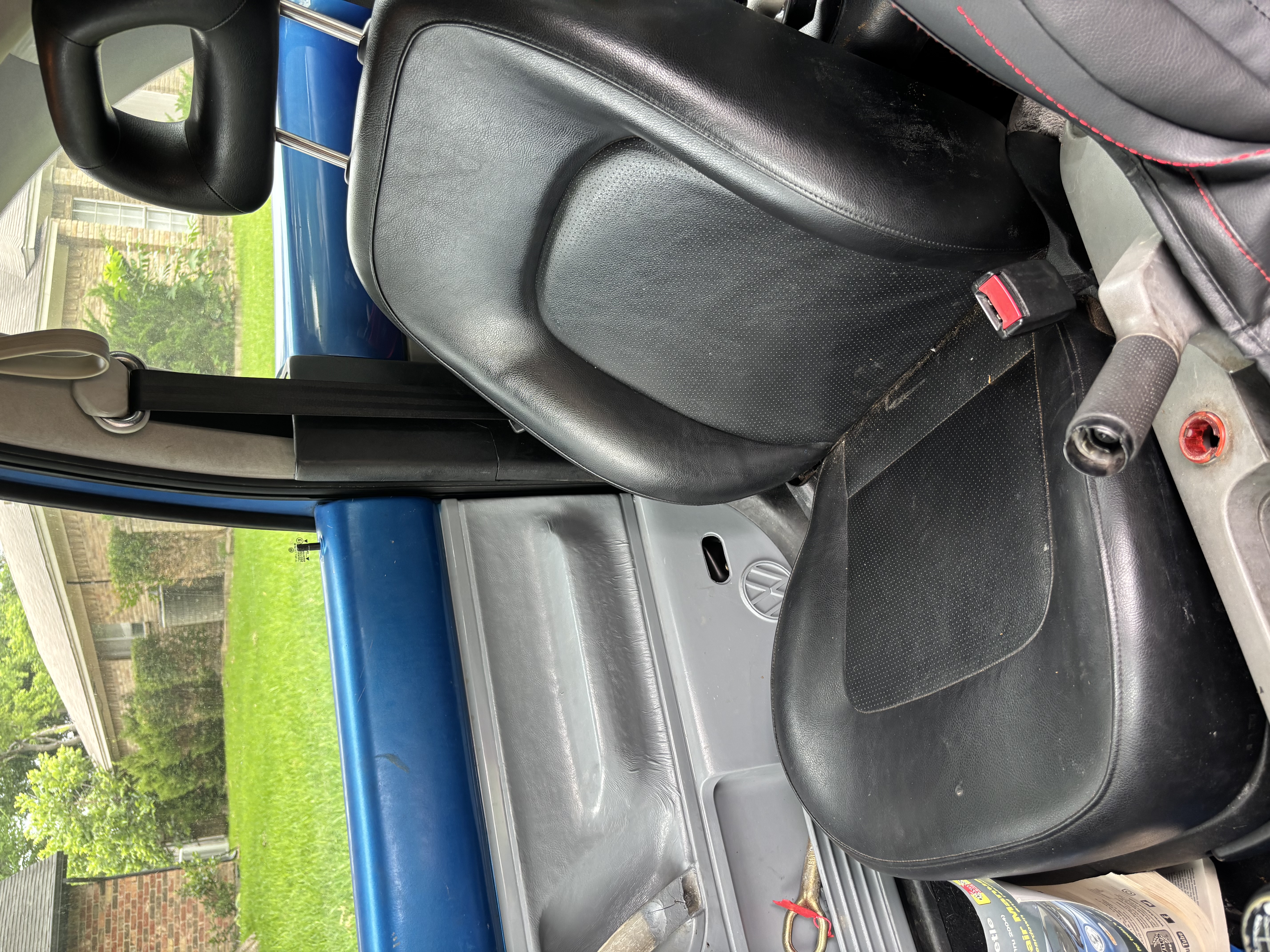 Used 1999 Volkswagen Beetle GLS FWD image 12