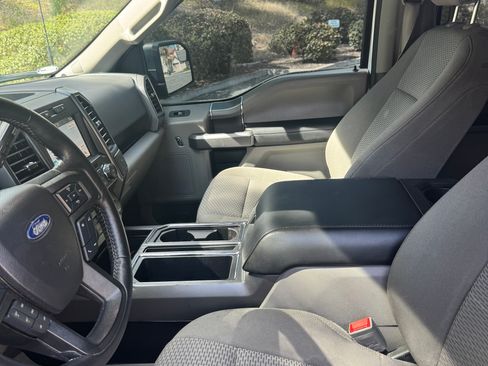 Used 2019 Ford F150 XLT w/ Equipment Group 302A Luxury image 17