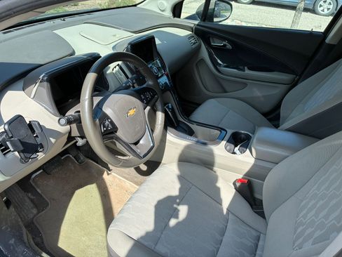 Used 2014 Chevrolet Volt w/ Enhanced Safety Package 1 FWD image 5