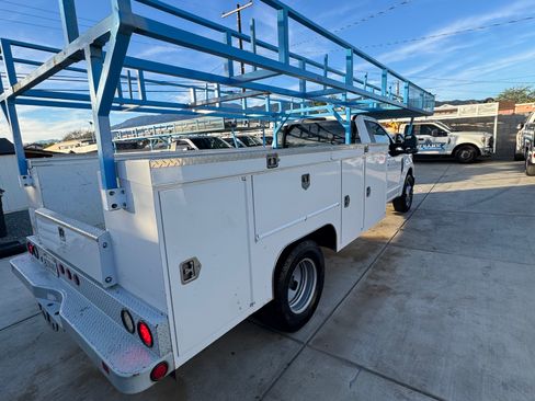 Used 2019 Ford F350 XL w/ XL Value Package image 8