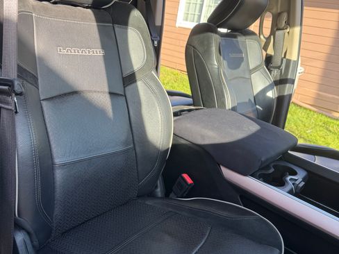 Used 2020 RAM 2500 Laramie image 13