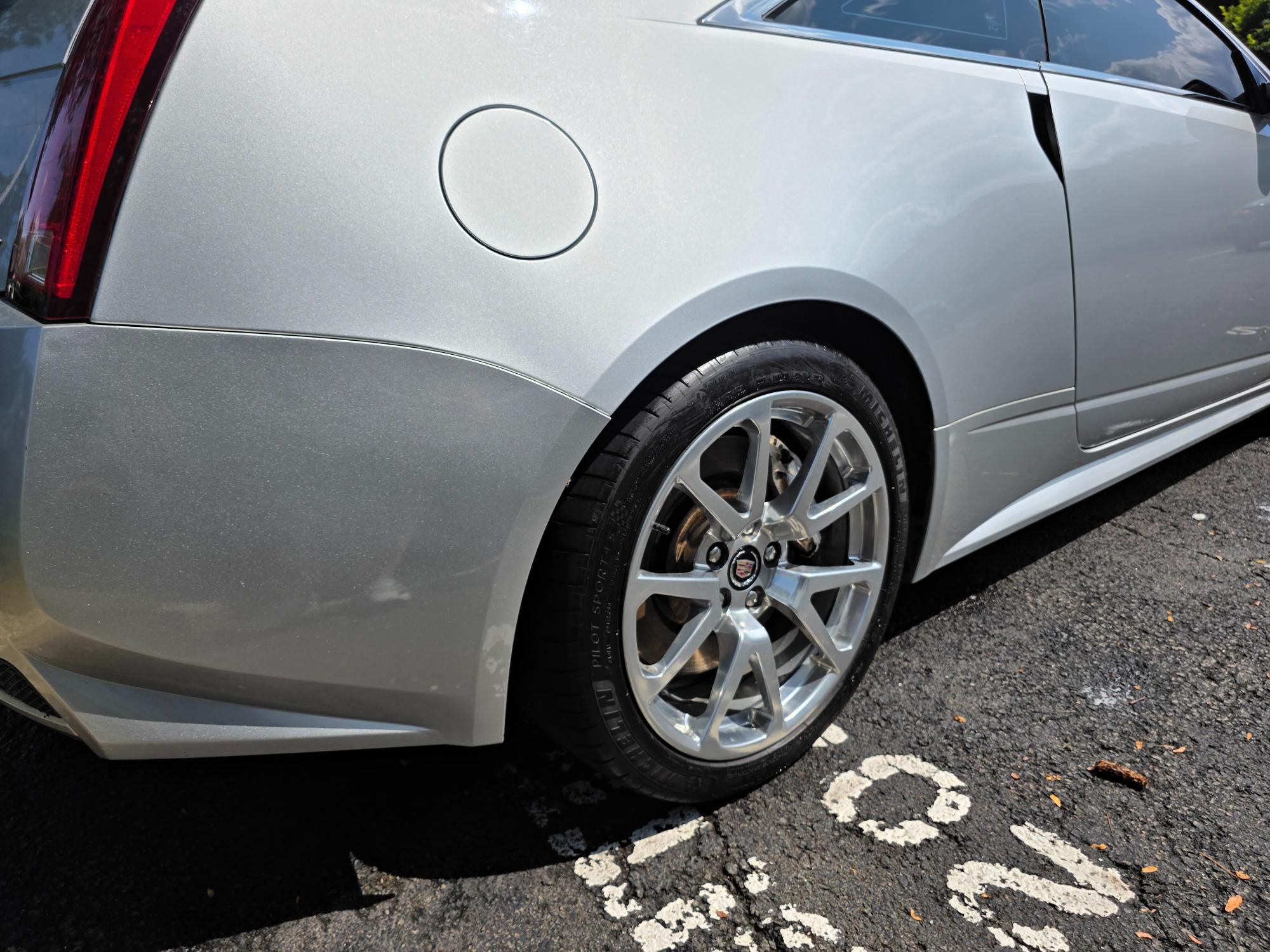 Used 2012 Cadillac CTS V RWD image 11