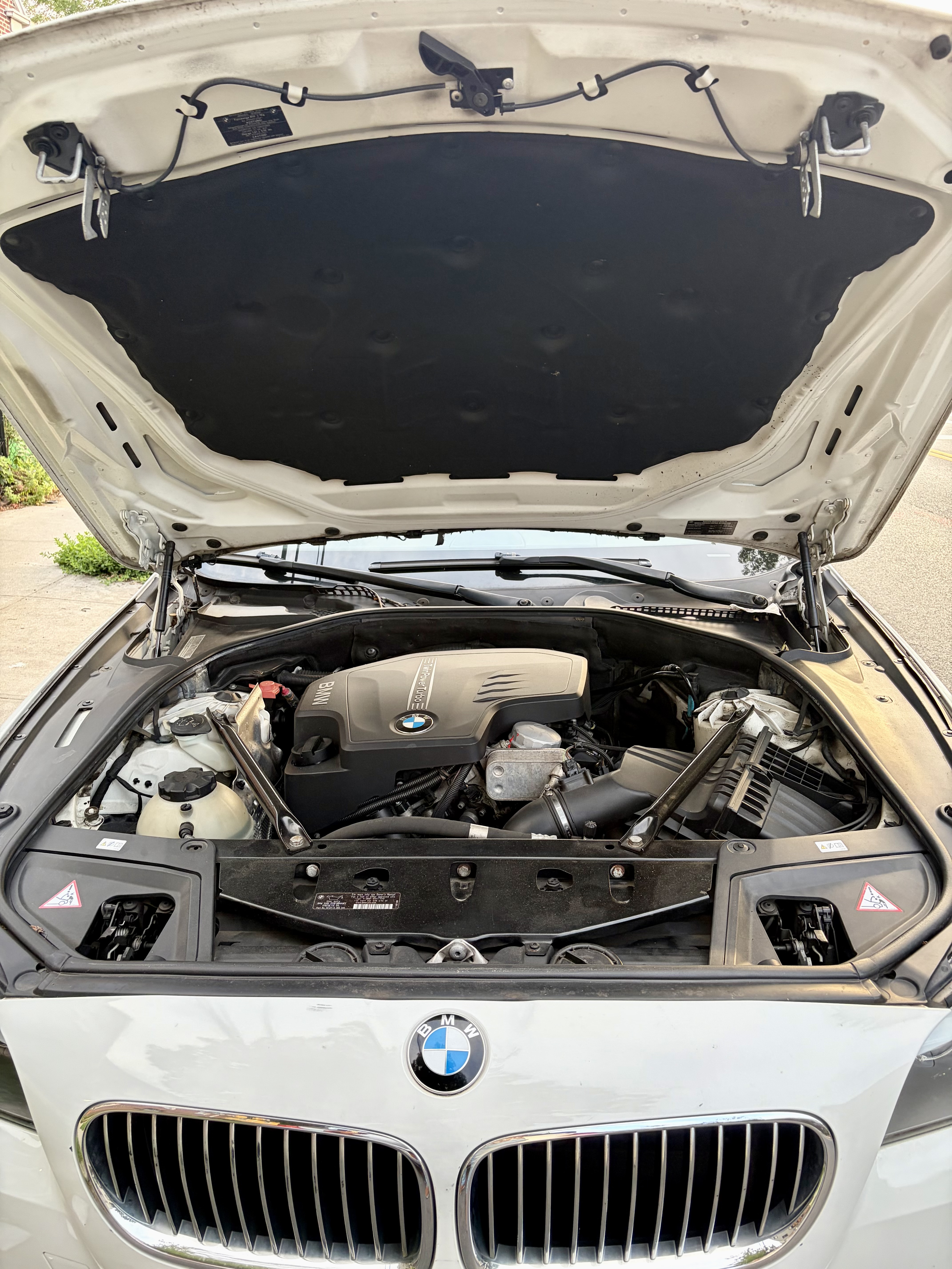Used 2012 BMW 528i xDrive Sedan AWD/4WD image 20