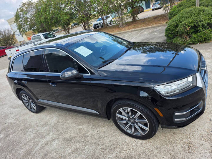 Used 2019 Audi Q7 3.0T Premium Plus w/ Premium Plus Package AWD/4WD image 4