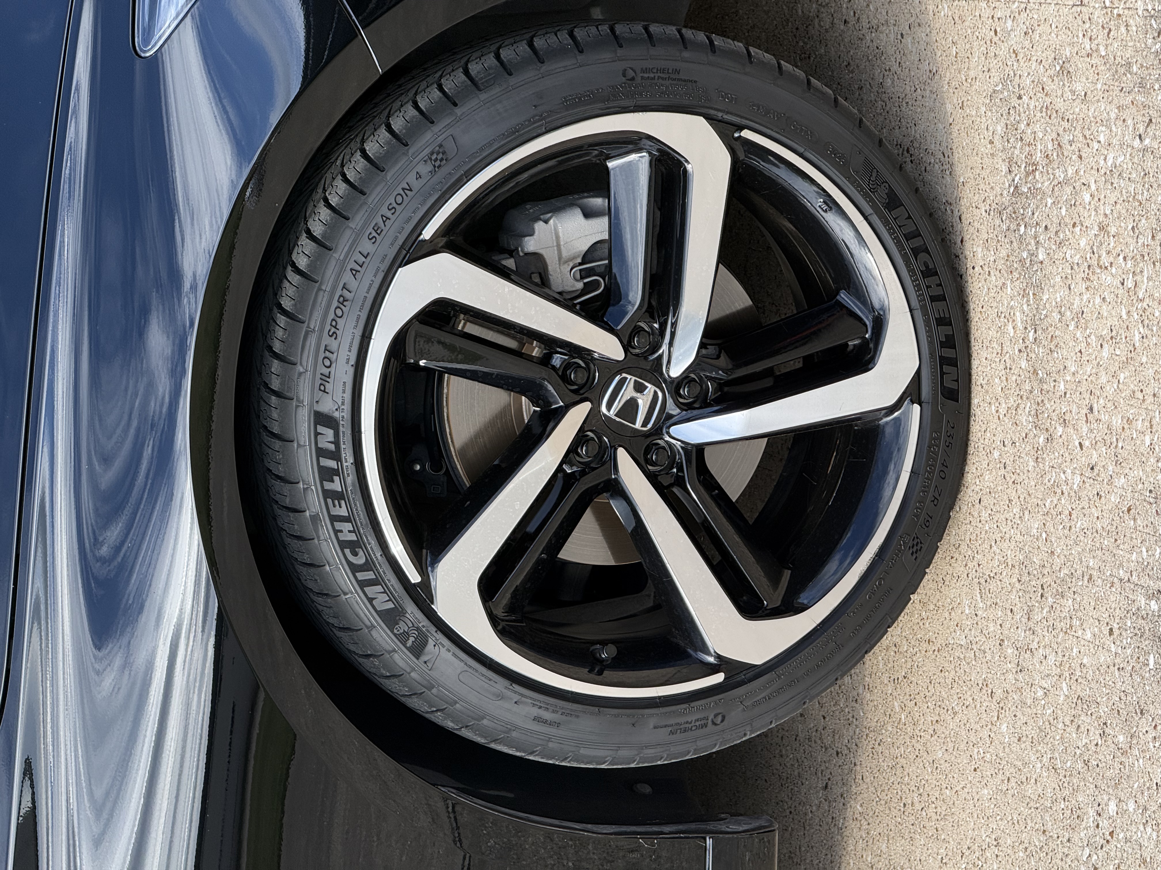 Used 2021 Honda Accord Sport image 14
