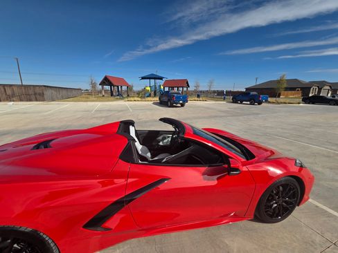 Used 2023 Chevrolet Corvette Stingray Preferred Conv w/ 2LT image 8