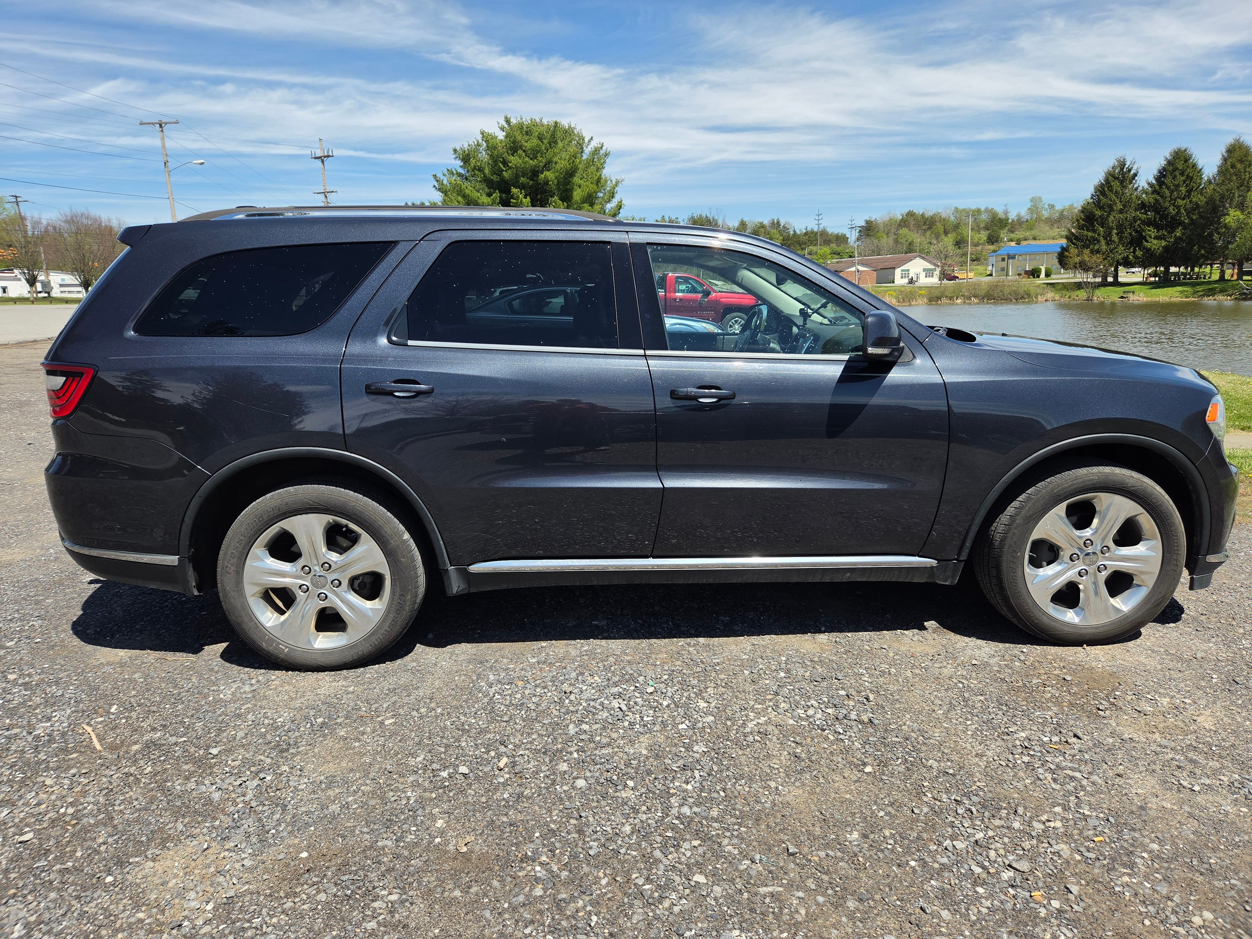 Used 2015 Dodge Durango Limited w/ Premium Group AWD/4WD image 5