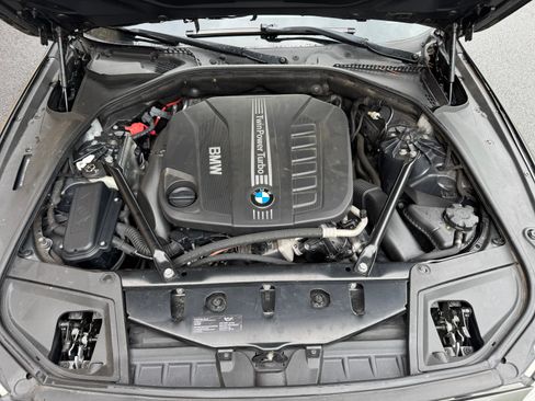 Used 2014 BMW 535d Sedan RWD image 15
