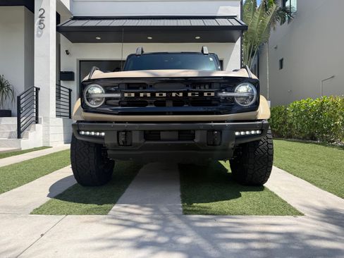 Used 2023 Ford Bronco Outer Banks AWD/4WD image 17