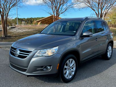 Used 2010 Volkswagen Tiguan SE