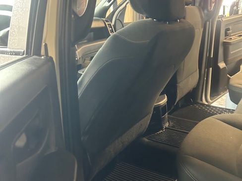 Used 2022 RAM 5500 Tradesman w/ Chrome Appearance Group image 11