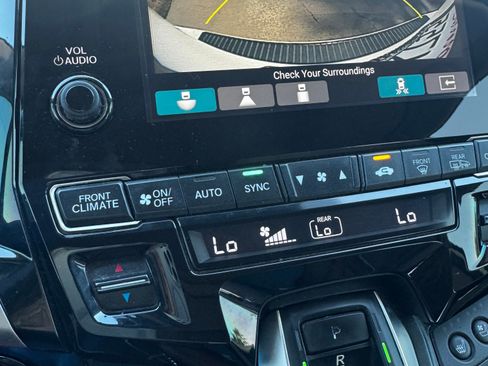 Used 2019 Honda Odyssey Elite image 15