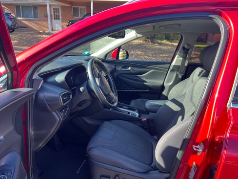 Used 2020 Hyundai Santa Fe SEL w/ Convenience Package image 2