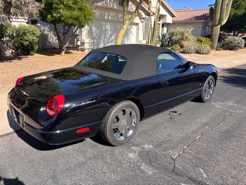 Used 2003 Ford Thunderbird image 4