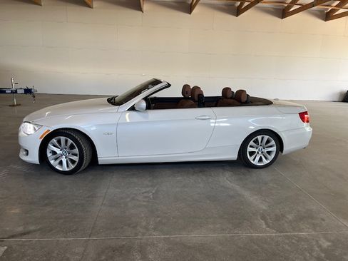Used 2013 BMW 328i Convertible RWD image 14