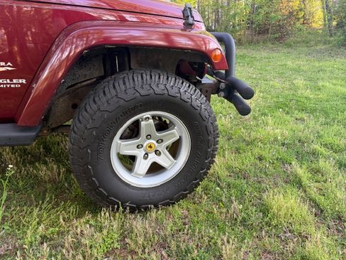 Used 2007 Jeep Wrangler Unlimited Sahara image 13