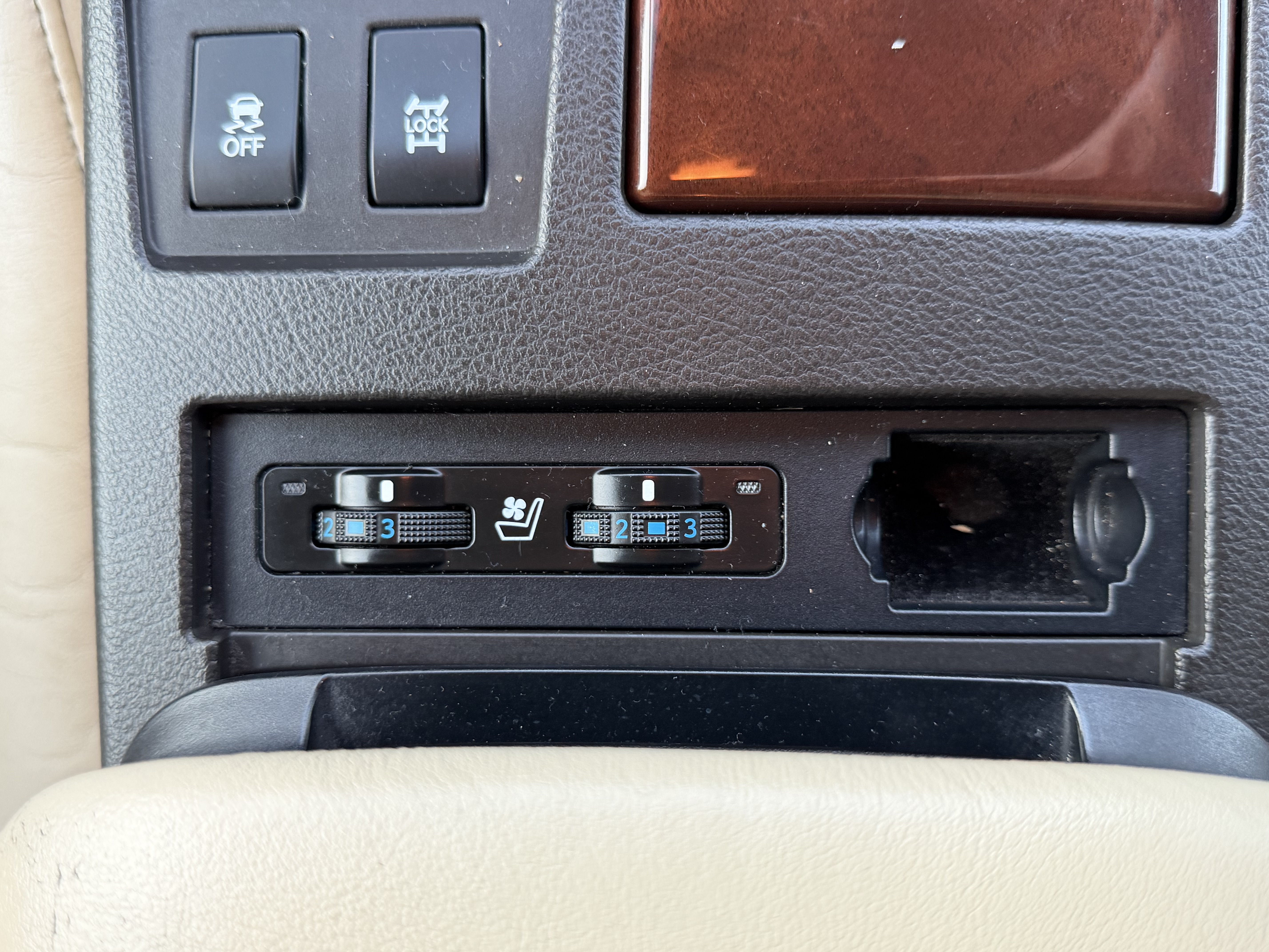 Used 2014 Lexus RX 350 AWD image 18