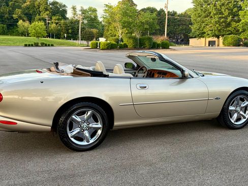 Used 1999 Jaguar XK8 Convertible RWD image 14