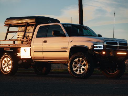 Used 2001 Dodge Ram 2500 Truck Long Bed image 19